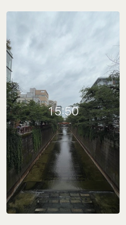 いつつで撮った川沿いの動画の一場面